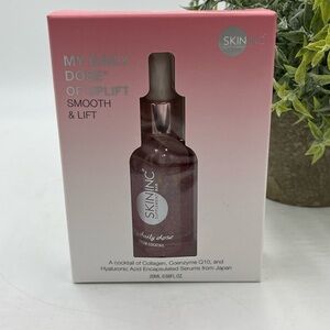 My Daily Dose of Uplift, A Mix of collagen coenzyme q 10 and Hyaluronic acid‎